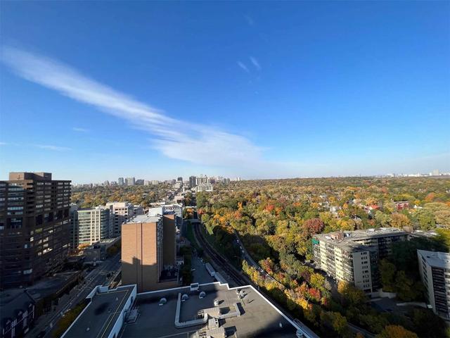 2302 - 825 Church St, Condo with 2 bedrooms, 2 bathrooms and 1 parking in Toronto ON | Image 8