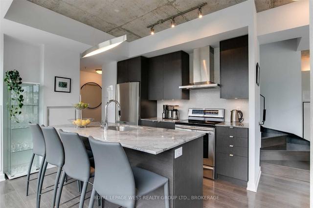 ph 5 - 32 Camden St, Condo with 2 bedrooms, 2 bathrooms and 1 parking in Toronto ON | Image 5