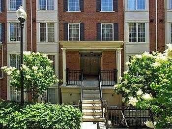 661 - 3 Everson Dr, Townhouse with 2 bedrooms, 1 bathrooms and 1 parking in Toronto ON | Image 1