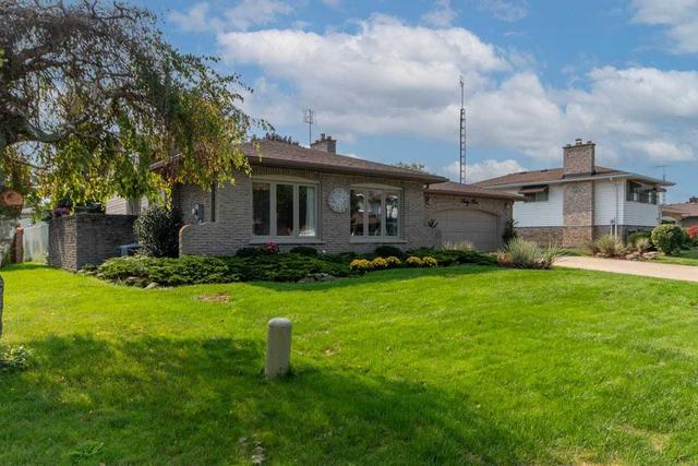 42 Beachview Dr, House detached with 3 bedrooms, 3 bathrooms and 8 parking in St. Catharines ON | Image 23