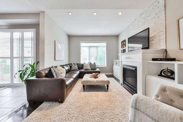 3260 Sealey Cres, House detached with 3 bedrooms, 4 bathrooms and 4 parking in Burlington ON | Image 40