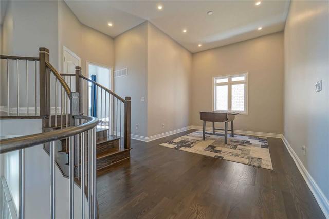 45 Royal West Dr, House detached with 4 bedrooms, 5 bathrooms and 6 parking in Brampton ON | Image 8