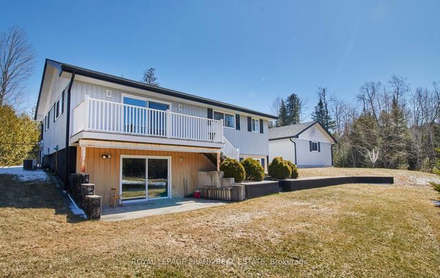 4075 County Road 44 Rd, House detached with 2 bedrooms, 2 bathrooms and 10 parking in Havelock Belmont Methuen ON | Image 8