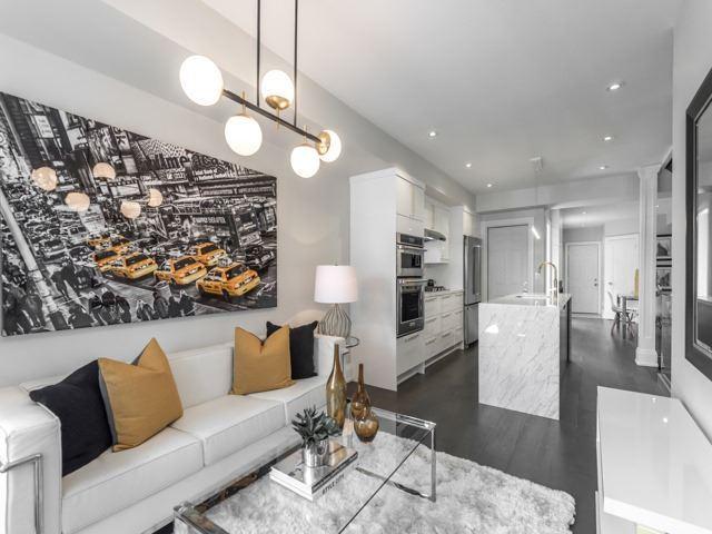 212 Franklin Ave, House semidetached with 3 bedrooms, 4 bathrooms and 2 parking in Toronto ON | Image 3