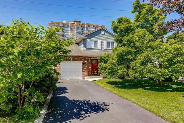 534 Clark Avenue, House detached with 3 bedrooms, 2 bathrooms and 2 parking in Burlington ON | Image 4