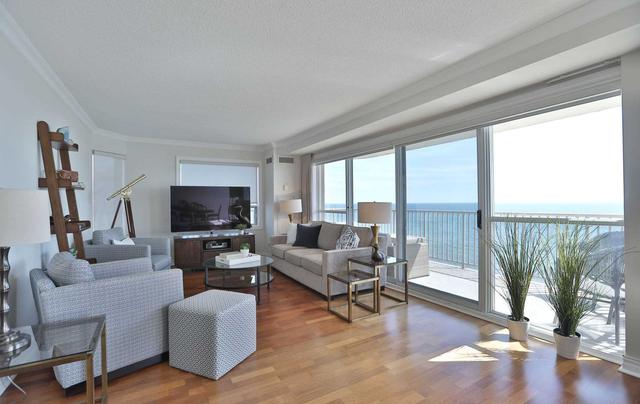 802 - 2210 Lakeshore Rd, Condo with 2 bedrooms, 2 bathrooms and 3 parking in Burlington ON | Image 30