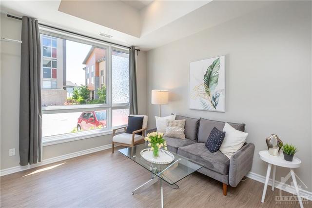 204 Terravita Private, House attached with 1 bedrooms, 1 bathrooms and 1 parking in Ottawa ON | Image 2