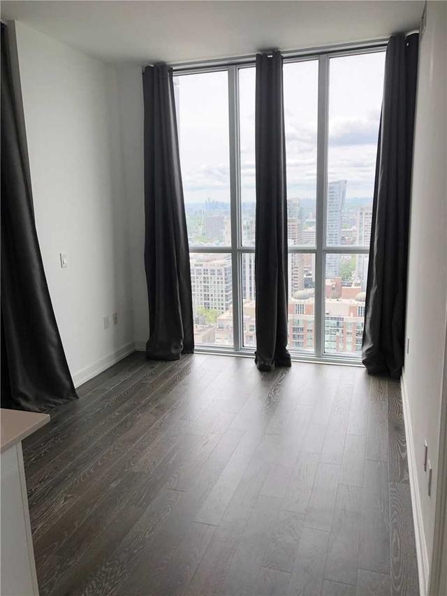 3305 - 1 Yorkville Ave, Condo with 3 bedrooms, 2 bathrooms and 0 parking in Toronto ON | Image 37