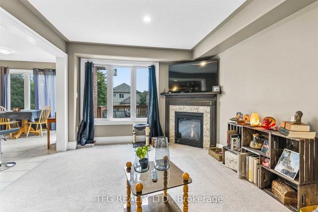 103 Mallory St, House detached with 3 bedrooms, 3 bathrooms and 3 parking in Clarington ON | Image 7
