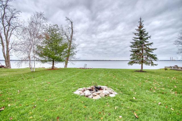 223 Prinyers Cove Cres, House detached with 3 bedrooms, 2 bathrooms and 4 parking in Prince Edward County ON | Image 27