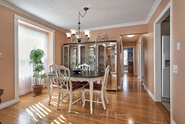52 Glebe Cres, House detached with 2 bedrooms, 2 bathrooms and 8 parking in Brampton ON | Image 33