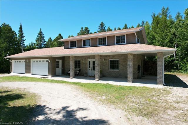 63 Old Pine Tree Road, House detached with 2 bedrooms, 1 bathrooms and 12 parking in Northern Bruce Peninsula ON | Image 1