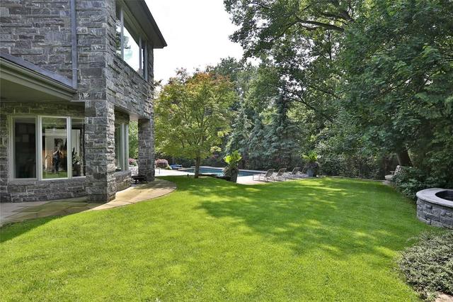 37 Misty Cres, House detached with 4 bedrooms, 7 bathrooms and 9 parking in Toronto ON | Image 25