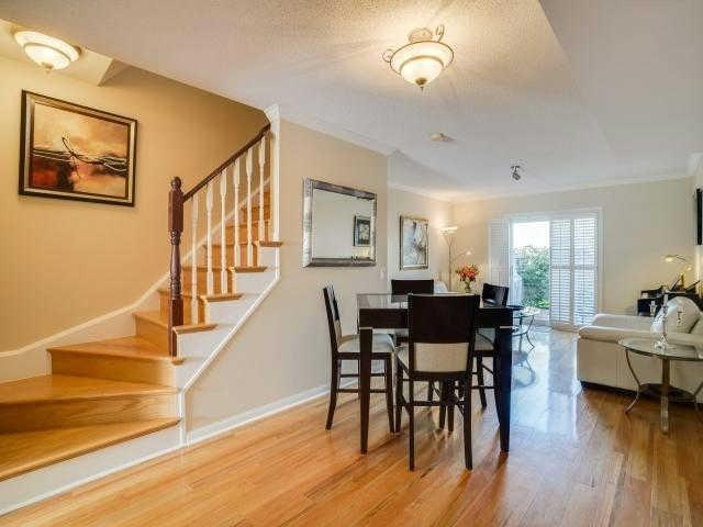th 42 - 21 Replin Rd, Townhouse with 4 bedrooms, 3 bathrooms and 1 parking in Toronto ON | Image 3
