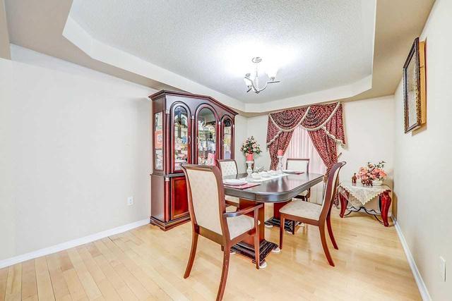 11 Quietbrook Cres, House detached with 4 bedrooms, 4 bathrooms and 2 parking in Toronto ON | Image 6