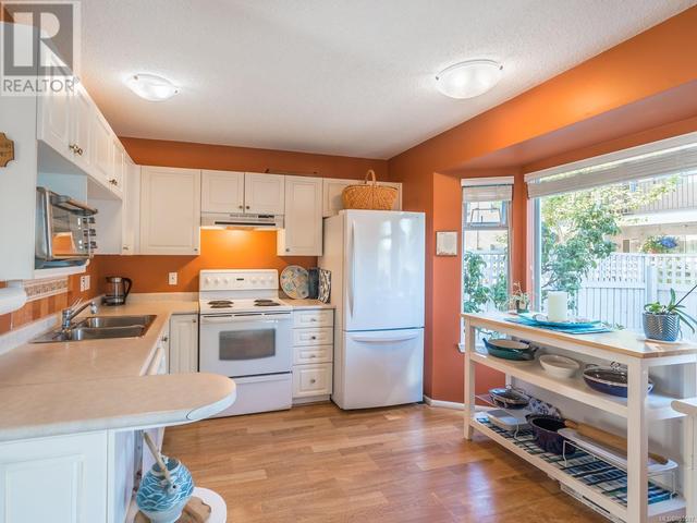 1 - 3570 Norwell Dr, House attached with 2 bedrooms, 3 bathrooms and 4 parking in Nanaimo BC | Image 27