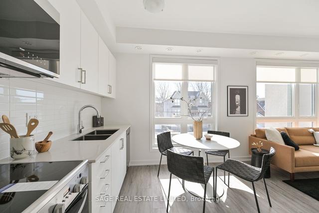 7 - 12 Marquette Ave, Townhouse with 2 bedrooms, 2 bathrooms and 2 parking in Toronto ON | Image 16