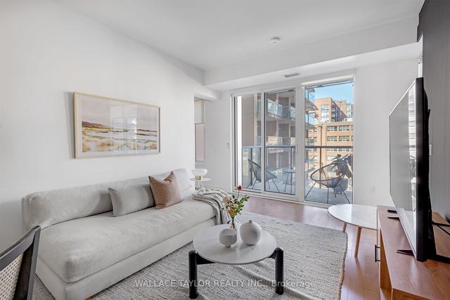 610 - 158 Front St E, Condo with 2 bedrooms, 2 bathrooms and 1 parking in Toronto ON | Image 3