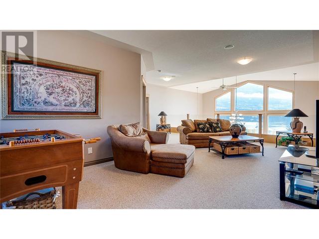 203 - 3473 Lakeview Place, House attached with 3 bedrooms, 2 bathrooms and 2 parking in North Okanagan F BC | Image 26