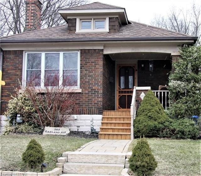 360 Oakland Ave, House detached with 3 bedrooms, 2 bathrooms and 2 parking in London ON | Image 1