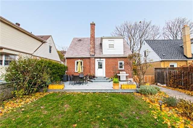 53 Delroy Dr, House detached with 2 bedrooms, 2 bathrooms and 4 parking in Toronto ON | Image 18