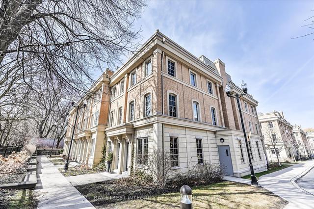 9 - 10 Hargrave Lane, Townhouse with 3 bedrooms, 3 bathrooms and 2 parking in Toronto ON | Image 12