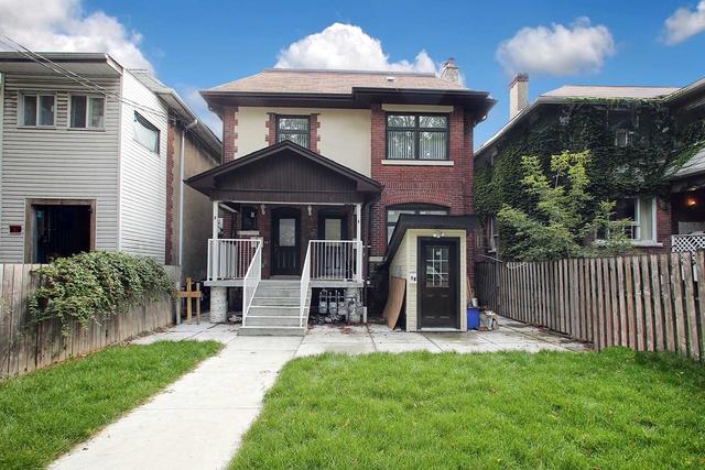 3,5 Temple Ave, House detached with 9 bedrooms, 6 bathrooms and 0 parking in Toronto ON | Image 1