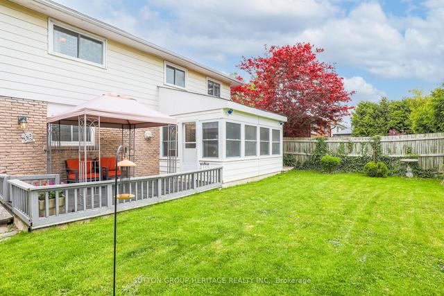 330 Lorindale Dr, House detached with 3 bedrooms, 2 bathrooms and 3 parking in Oshawa ON | Image 30