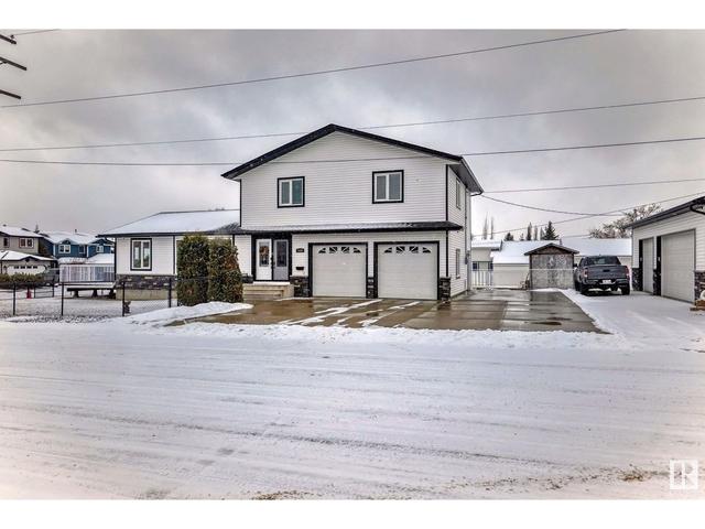 5400 46 St, House detached with 3 bedrooms, 3 bathrooms and null parking in Stony Plain AB | Image 28