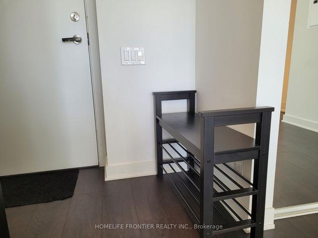 2101 - 15 Grenville St, Condo with 1 bedrooms, 1 bathrooms and 0 parking in Toronto ON | Image 19