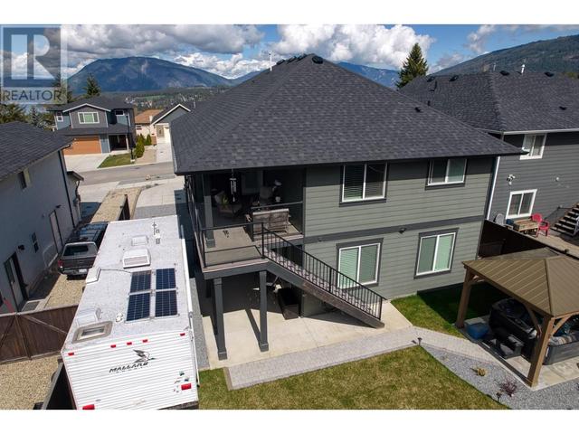2308 4b Avenue Se, House detached with 4 bedrooms, 3 bathrooms and 2 parking in Salmon Arm BC | Image 64