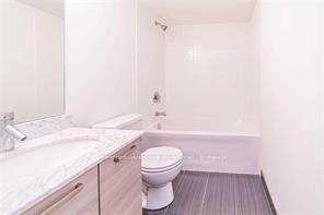 2201e - 36 Lisgar St, Condo with 1 bedrooms, 1 bathrooms and 0 parking in Toronto ON | Image 2