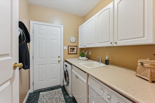1029 Silverdale Rd, House detached with 3 bedrooms, 2 bathrooms and 6 parking in Peterborough ON | Image 25