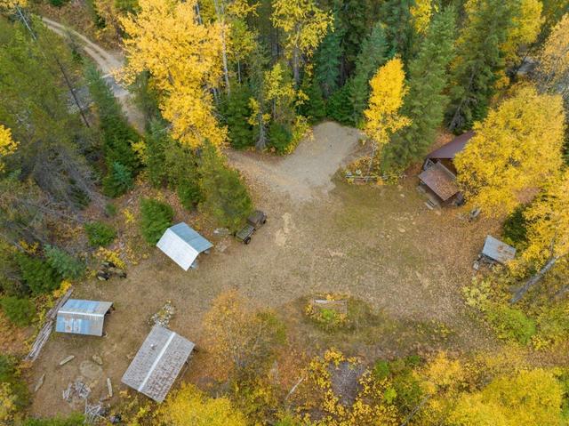 120 Rosebud Lake Road, House detached with 2 bedrooms, 1 bathrooms and null parking in Central Kootenay G BC | Image 34