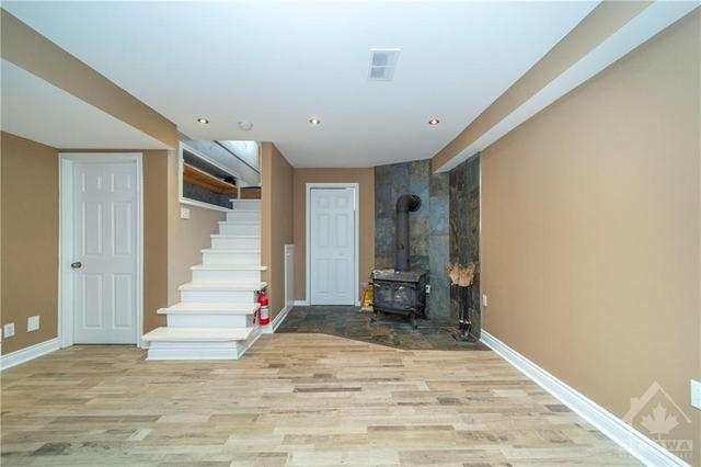 3822 Indian Creek Road, House detached with 3 bedrooms, 1 bathrooms and 10 parking in Clarence Rockland ON | Image 16