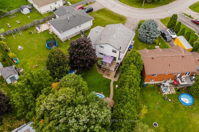38 Corbeau Cres, Home with 3 bedrooms, 4 bathrooms and 5 parking in Penetanguishene ON | Image 18