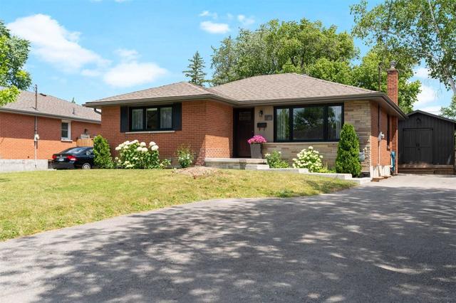 1281 De Quincy Cres, House detached with 3 bedrooms, 2 bathrooms and 2 parking in Burlington ON | Image 12