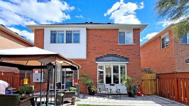 19 Hillpath Cres, House detached with 3 bedrooms, 4 bathrooms and 6 parking in Brampton ON | Image 31