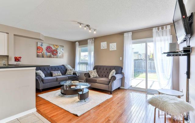 36 Unsworth Cres, House semidetached with 3 bedrooms, 4 bathrooms and 2 parking in Ajax ON | Image 9
