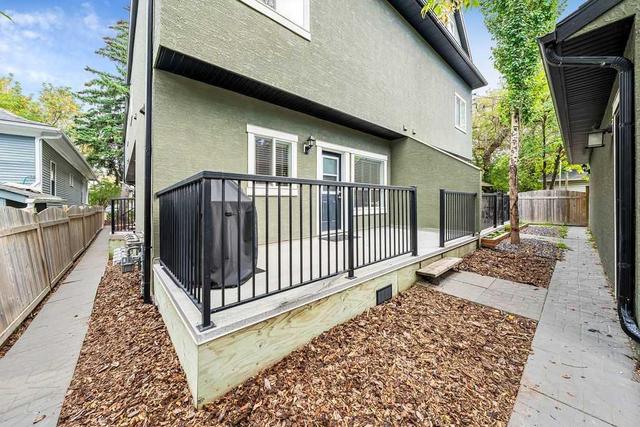 2 - 1933 26 Street Sw, Home with 3 bedrooms, 2 bathrooms and 1 parking in Calgary AB | Image 25