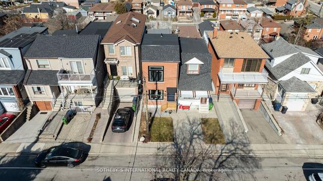 42 Aileen Ave, House semidetached with 3 bedrooms, 3 bathrooms and 0 parking in Toronto ON | Image 31