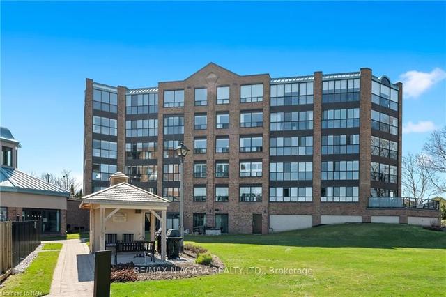 2305 - 701 Geneva St, Condo with 2 bedrooms, 2 bathrooms and 2 parking in St. Catharines ON | Image 26