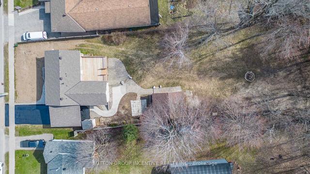 72 Patterson Rd, House detached with 3 bedrooms, 2 bathrooms and 8 parking in Barrie ON | Image 28