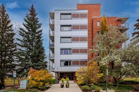 202 - 3232 Rideau Place Sw, Condo with 1 bedrooms, 1 bathrooms and 1 parking in Calgary AB | Card Image