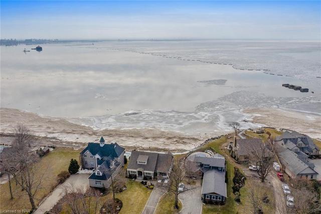 712 Lakeshore Drive, House detached with 3 bedrooms, 1 bathrooms and 4 parking in Fort Erie ON | Image 11