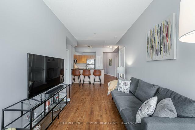 304 - 15 Windermere Ave, Condo with 2 bedrooms, 2 bathrooms and 1 parking in Toronto ON | Image 4