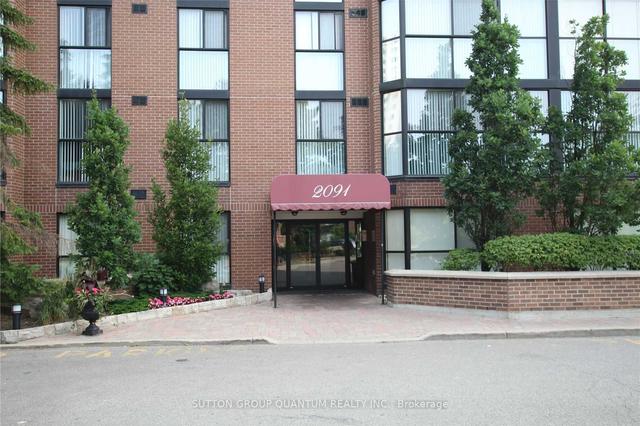 903 - 2091 Hurontario St, Condo with 2 bedrooms, 2 bathrooms and 2 parking in Mississauga ON | Image 1