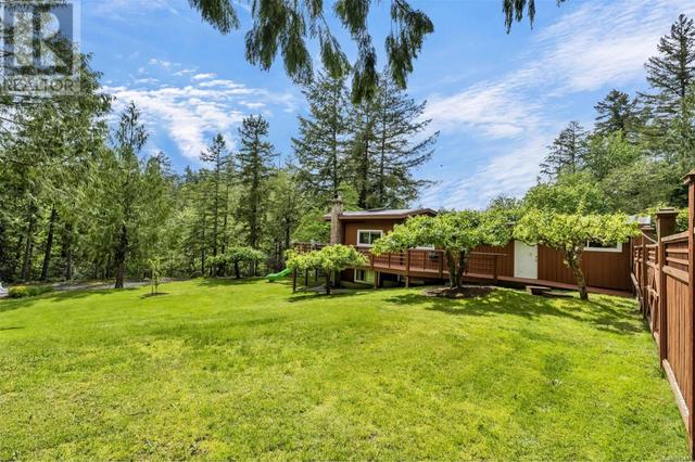 4024 Winchester Rd, House detached with 4 bedrooms, 4 bathrooms and 10 parking in North Cowichan BC | Image 3