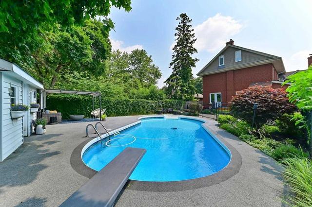 38 Rosedale Ave W, House detached with 6 bedrooms, 3 bathrooms and 4 parking in Brampton ON | Image 26