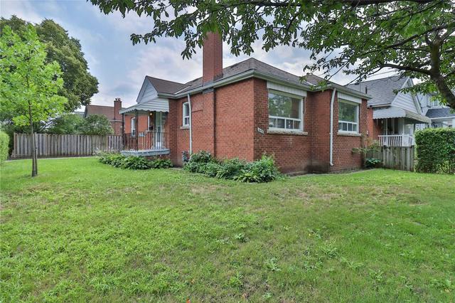 653 O'connor Dr, House detached with 3 bedrooms, 2 bathrooms and 2 parking in Toronto ON | Image 31